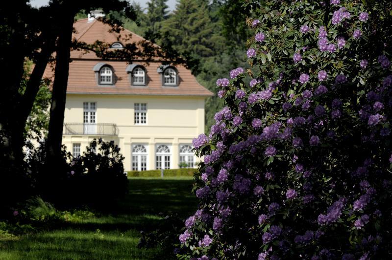 Schloss Hasenwinkel Hotell Exteriör bild